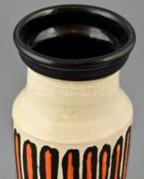 Gorka Lívia (1925-2011): Csíkos váza. Festett mázas kerámia, jelzett, apró kopásnyomokkal, m: 20 cm