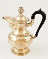 1840 Antik ezüst bécsi kávéskanna. Jelzett, fa fogóval, / Antique silver coffe jug 271,2 g 19 cm
