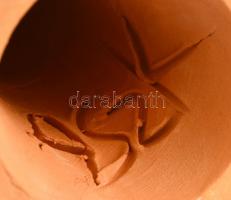 Antalfiné Szente Katalin (?- ): Angyalkás gyertyatartó, mázas kerámia, jelzett, kis kopásokkal, m: 1...