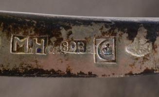 Jelzett ezüst lánc színházi táska. 281g. 28 cm