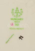 Hollóházi porcelán virágmintás váza, kézzel festett, jelzett, kis kopásnyomokkal, m: 24 cm