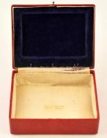 Régi ékszeres doboz (Schuch L. utódai), piros, 10,5×12×5 cm