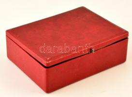 Régi ékszeres doboz (Schuch L. utódai), piros, 10,5×12×5 cm