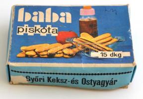 Vegyes papírrégiség tétel, fotó, képeslap, nyomtatványok...stb, sérült baba piskótás dobozban