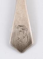 Ezüst (Ag.) fűszerkanál, monogramos, jelzett, nettó: 7,1 g, h: 7,5 cm