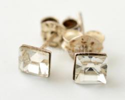 Ezüst(Ag) négyszögletes köves fülbevalópár, jelzett, 0,4×0,4 cm, bruttó: 0,5 g