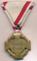 1908. "Katonai Jubileumi Kereszt" aranyozott Br kitüntetés mellszalagon T:2- ph. 
Hungary...