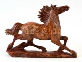 Vágtató ló, faragott zsírkő, karcolásokkal, m: 15 cm, h: 20,5 cm