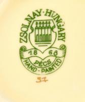 Zsolnay krizantém mintás váza, kézzel festett, jelzett, apró kopásnyomokkal, m:11 cm