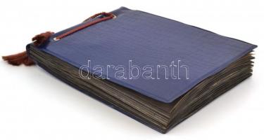 1959 Kínai látnivalókat bemutató (főként Peking) fotóalbum, feliratozva, 44 képpel, 9×14 cm / Beijin...