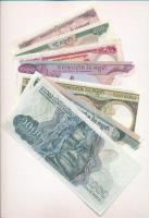 Kambodzsa 1972-1992. 50R-1000R 7db klf bankjegy T:I,II,III
Cambodia 1972-1992. 50 Riels - 1000 Riel...