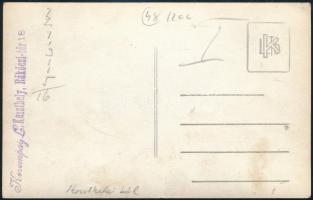 cca 1930 Keszthely, bálozók, fotólap Korompay műterméből, 9×14 cm