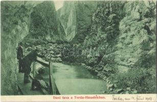 1907 Tordai-hasadék, Cheile Turzii, Torda, Turda;  Dani tava (Danila-tó) a Torda-hasadékban. Kiadja Füssy József / lake in the gorge