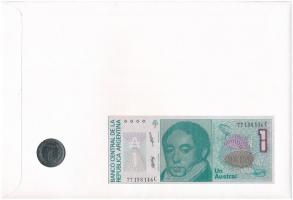 Argentína érmés és bankjegyes, pecsételt boríték benne 1959. 1P Ni-acél érmével és 1985-1989. 1A ban...
