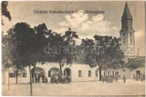 Kiskunlacháza, községháza (EK)