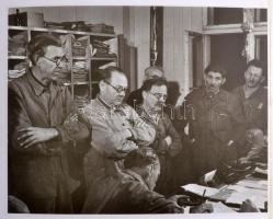 Kincses Károly: (M)érték. Brassai, Capa, Kertész, Munkácsi, Moholy. A magyar fotográfia történetéből...