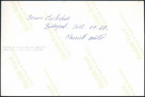 Bernie Ecclestone (1930-) brit üzletember aláírása az őt ábrázoló fotón