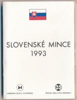 Szlovákia 1993. 10h-10K (7xklf) forgalmi sor dísztokban + Körmöcbányai Pénzverde / 1328-1993 fém emlékérem T:1 Slovakia 1993. 10 Halierov - 10 Korun (7xdiff) coin set in case + Mincovna Kremnica / 1328-1993 metal commemorative medal C:UNC
