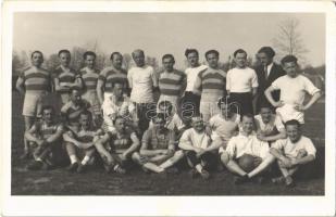 1947 Csurgó Torna Klub öregei, labdarúgócsapat, foci. Hátoldalon feliratozva. Bokán Árpád fényképész mester / Hungarian football team, names on the backside. photo