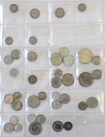 ~470db vegyes külföld fémpénz albumba rendezve, 15db ezüstérmével, közte Amerikai Egyesült Államok, ...