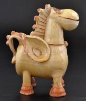 Csavlek Etelka (1947-): Pegazus. Festett mázas kerámia, jelzett, apró lepattanással, m: 17 cm