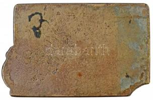 DN Autómobilos jelenetet ábrázoló Br plakett / hamutál(?) (96x153mm) T:2