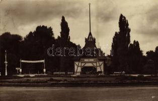 1927 Budapest XIII. Margitsziget, bejárat, Nemzetközi Lovasmérkőzések