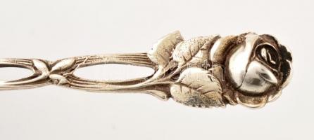 Ezüst(Ag) rózsás tortalapát jelzett, h: 21,5 cm, nettó: 52,8 g