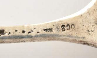 Ezüst(Ag) rózsás habos kanál, jelzett, h: 16 cm, nettó: 38 g