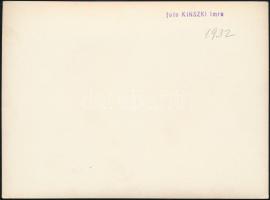 1932 Kinszki Imre (1901-1945) budapesti fotóművész hagyatékából, pecséttel jelzett vintage fotó, a s...