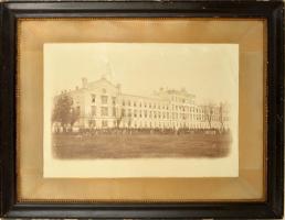 cca 1910 Kamánc/Kamenitz/Sremska Kamenice (Újvidék, Novi Sad), osztrák-magyar katonák csoportképe, k...