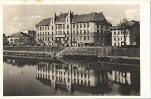 1940 Ungvár, Uzshorod, Uzhhorod, Uzhorod; M. kir. polgári leányiskola / girl school (fl)