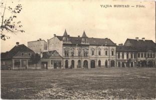 1913 Vajdahunyad, Hunedoara; Fő tér, gyógyszertár, Licker Viktor és Tóth Ede üzlete / main square, pharmacy, shops