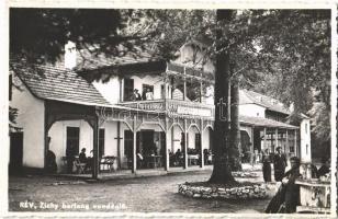 Rév, Vad, Vadu Crisului; Zichy barlang vendéglő / restaurant. photo