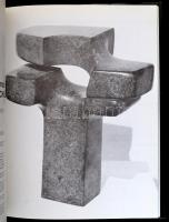 José Marín-Medina: Espana Escultura Multiplicada. hn., 1987, Ministerio de Cultura. Spanyol nyelven....