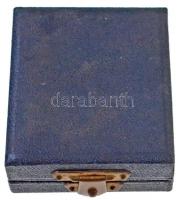 ~1960. "Testnevelés és Sport Érdemes Dolgozója" aranyozott, zománcozott fém jelvény eredet...