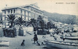 Alassio, Grand Hotel, boats