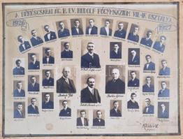 1927 Békéscsabai Ág. H. Ev. Rudolf Főgymnázium 1926-1927. évben végzett növendékeinek tablófotója, kartonon, foltos kartonnal, 17x23 cm