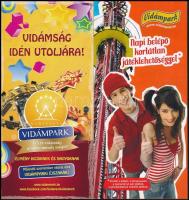 Vegyes vidámparki reklámnyomtatvány tétel (képeslap, matrica, stb.)