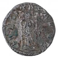 Római Birodalom / Róma / I. Valerianus 255-256. Antoninianus Ag (2,48g) T:2-,3 patina
Roman Empire ...