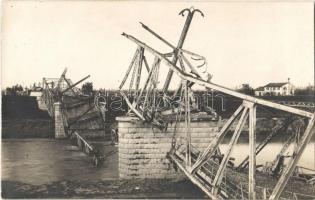 Livenza, Gesprengte Brücke / WWI destruction, destroyed bridge. photo