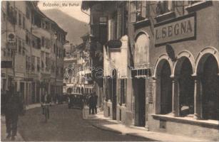 Bolzano, Bozen (Südtirol); Via Bottai / street, shop of L. Segna, automobile