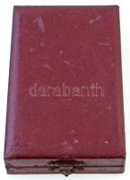 1985. "A Munka Érdemrend" bronz fokozata, zománcozott Br kitüntetés szalagon, szalagsávval...