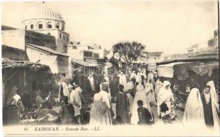 Kairouan, Grande Rue / street, vendors
