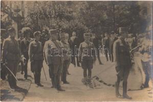 IV. Károly király és a hadsereg főparancsnoksága csapatszemlén / Charles I of Austria and his army headquarters at a parade. photo