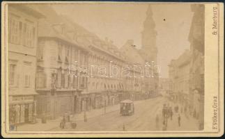 cca 1895 Graz, Herrengasse üzletekkel és villamosokkal, F. Völker keményhátú fotója, hátoldalon feliratozva, 6×10 cm