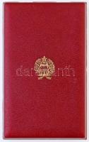 1951. "Közbiztonsági Érem" bronz fokozata a karhatalom tagjai részére, patinázott Br kitün...