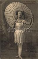 La Belle Lydia rope-artist