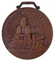Berán Lajos (1882-1943) 1939. "Bercsényi-Tüzérek / Bercsényi Miklós gróf" Br emlékérem, dí...