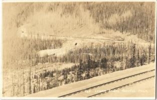 Lower Spiral Tunnel, Field, Canadian Pacific Railway, locomotive